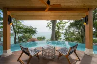 Sinae Phuket Luxury Hotel Hotels in Koh Sirey