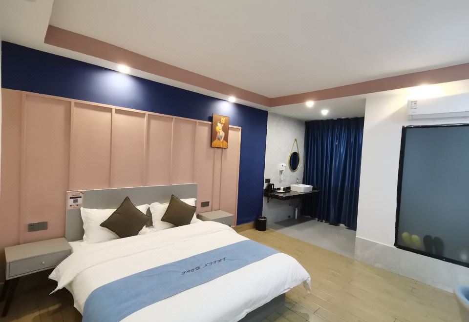 Zilu Light Luxury Apartment (Foshan Sanshui Baini)