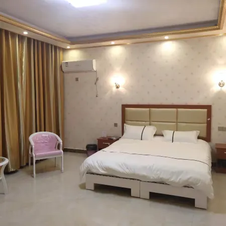 Taikang Zhenwei Business Hotel