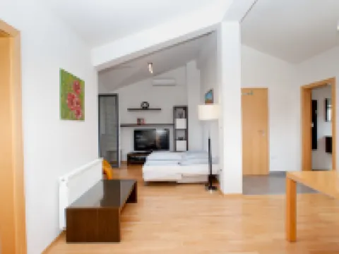 BC Eleven - Mit Zentralheizung Hotéis em Senj