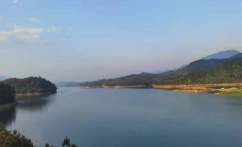Qiandao Lake Lanhu Homestay