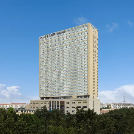HOME2 SUITES BY HILTON