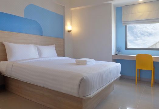 Hop Inn 객실 내부