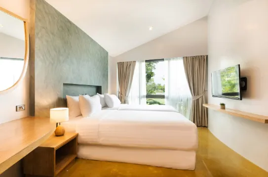 พูลวิลล่าสองห้องนอนริมแม่น้ำ