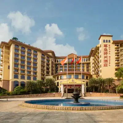 Zunhuang Xiangxing Hotel (Liuzhou Bailian Airport Branch) Hotels near Liuzhou Bailian Airport