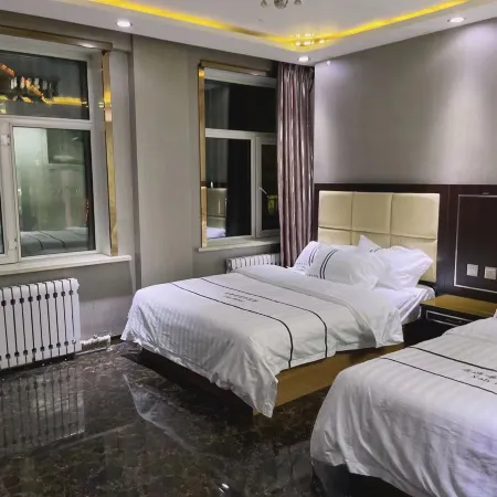 Yakeshi Aohua Business Hotel