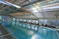 Kangding Gaqu Hot Spring Homestay - piscina
