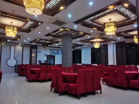 Yanduhe Hotel Отели рядом с достопримечательностью «Shennong Stream Qianfu Cultural Tourism Area»