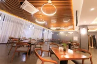 Tangyue Graden Hotel Yibin