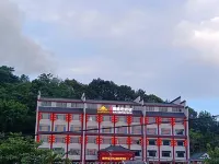 Xingning Fenglin Bay Hotel