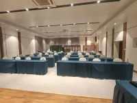 Yuexiang Huanpeng Hotel (Jingkai Wanda Plaza High-speed Railway Station)