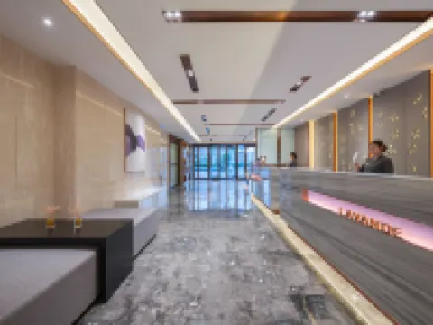 麗楓酒店(新樂石家莊機場河北美院店) 新樂酒店