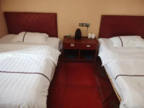 Hefeng Yincheng Homestay