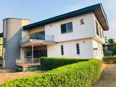 GRACE LODGE ONITSHA Hotels in Oyi