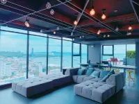 THE BASE芭提雅海景假日酒店公寓（步行街中央商場店） - 民宿