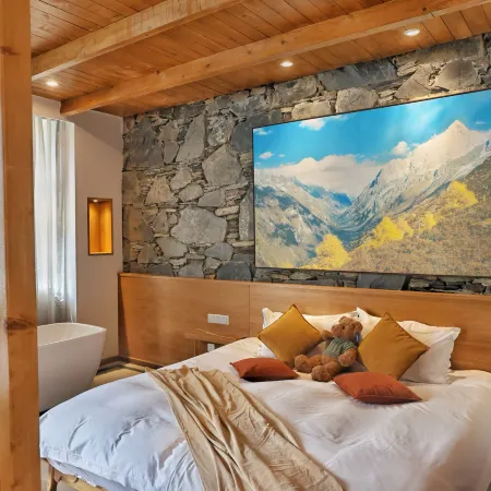 Siguniangshan Wuye Homestay