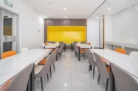 IU Smart Hotel (Jinzhou WanHao Mingjia International Business City) - Park Yeri