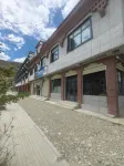 Kadawa Hotel Hotels near Mount Qomolangma