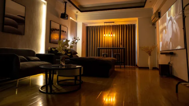 Dayin Single Cinema Homestay