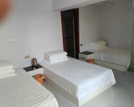 Xunke Yuanyuan Express Hotel Hotels in Xunke