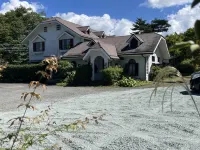 FOREST GARDEN HOTEL Hotels in Oshino