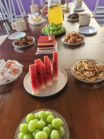 Nalati Lanhai Yuting Hotel Отели рядом с достопримечательностью «Nalati Raspberry Town»