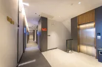 老河口瀚海雲尚飯店 - 停車場
