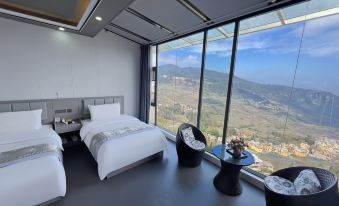 Yuanyang Duoyishu Yiqiutian Inn