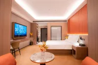 Fenghua Oriental · High-altitude City View Smart Hotel (Suqian Baolong Square Store)