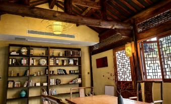 Chengdu Xiaoya bathing pool B&B
