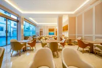 Vienna Hotel (Yuxi Xinping Jiasa)