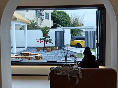 jianglan miwan.Homestay Отели рядом с достопримечательностью «Feilai Temple»