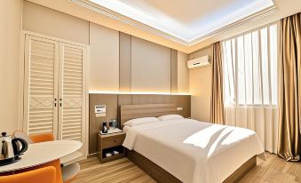 Shantou Outai Select Hotel