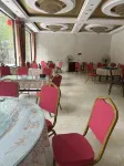 Shuangdi Village Resort - parkir