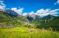 Wangyun Homestay (Dari Viewing Platform Branch) in Zagana Scenic Area