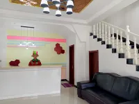 Tusi Mansion Inn (Western Tu Ethnic Culture Village Branch) Hotels in Huzhu