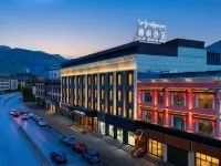 Lavande Hotel (Yushu Prefecture Museum Qionglong Road)