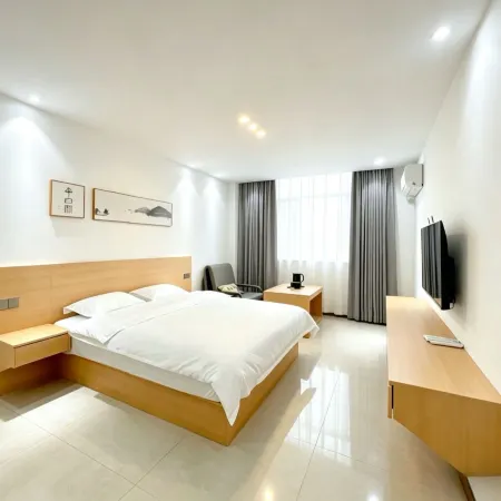 Ruji Hotel (Hunchun Railway Station)