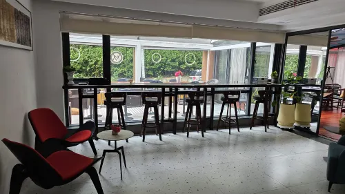 Lushan Jiujuranpin Wenquan Homestay