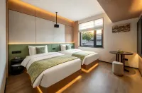 Beijing Dongfang Jingdi Ruhua Jiangnan Hidden Luxury Resort Courtyard (Wangfujing Tian'anmen) - Pet Friendly