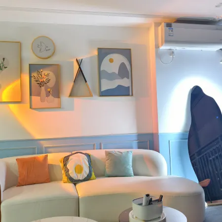 Longnan Qinghe Yihan Homestay (Longnan Sports Center Branch)