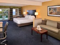 Holiday Inn Express & Suites ST. JOSEPH LAKEFRONT by IHG - balcony