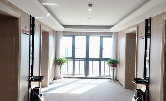 Youth Sunshine Hotel (Zhangzhou Wanda Plaza)