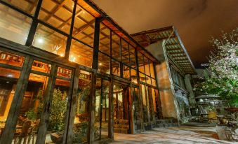 Shangri-La Yunju Ii Boutique Home Stay