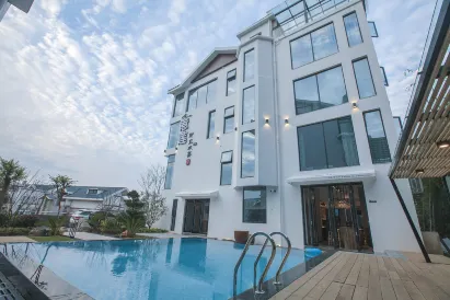 Relian-the hidden villa inn