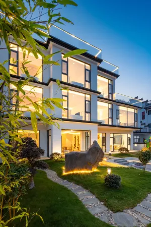 Zhuyin·Gu B&B (Ningguo Wannan Chuanzang Line) Отели рядом с достопримечательностью «Chujiatan»