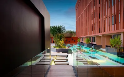 Prime Town - Posh & Port Hotel Phuket Hotel in zona Khao Rang Nok
