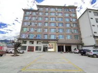 Lanping Huihong Hotel