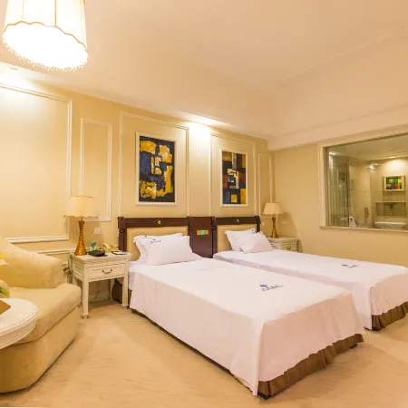 Palace International Hotel