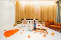Natural Wake Hotel - Bintang 3